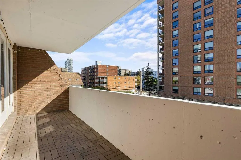 1309 14 Avenue SW #303