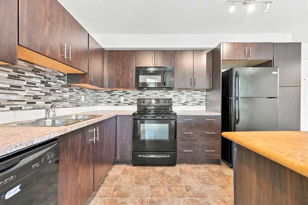 755 Copperpond Boulevard SE #1306