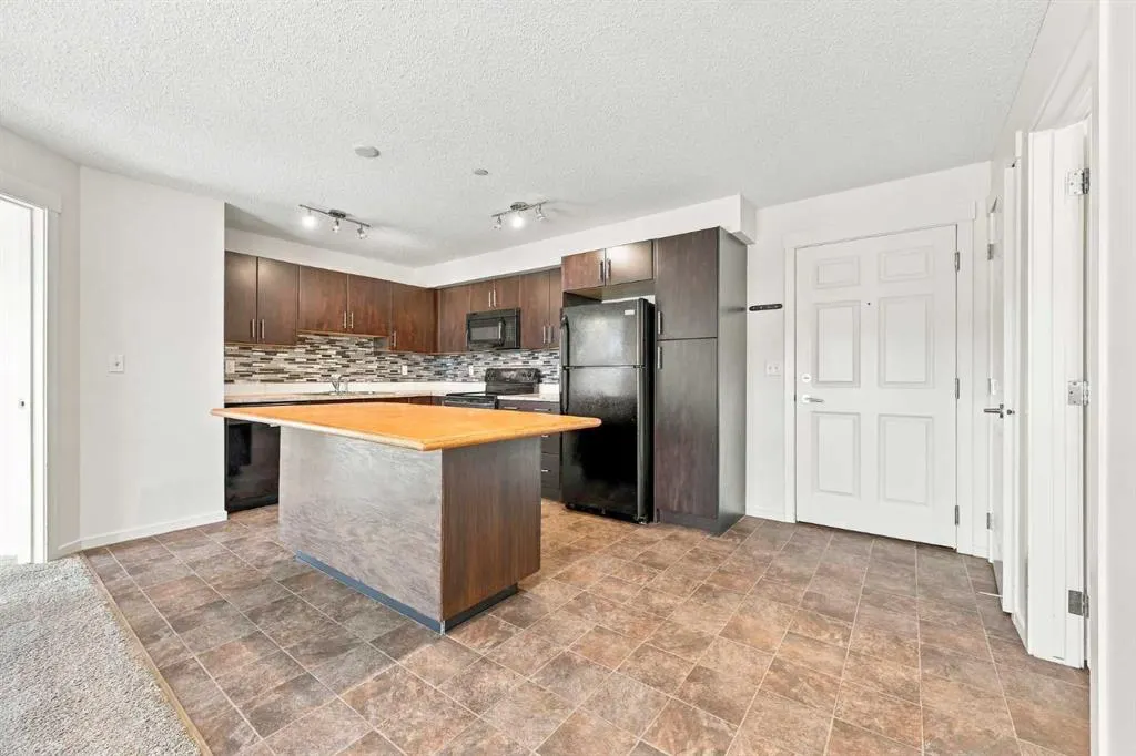 755 Copperpond Boulevard SE #1306