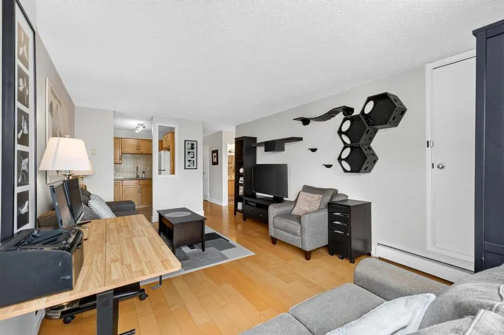 1123 13 Avenue SW #502
