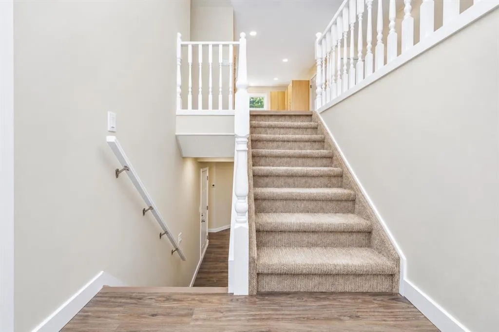 27 Gregson Crescent
