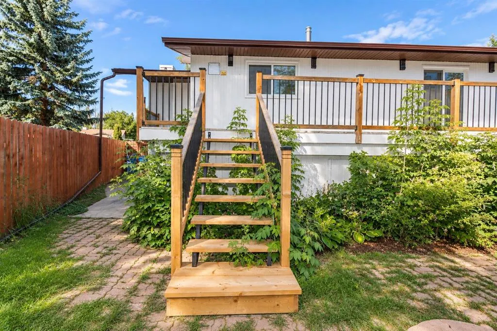 27 Gregson Crescent