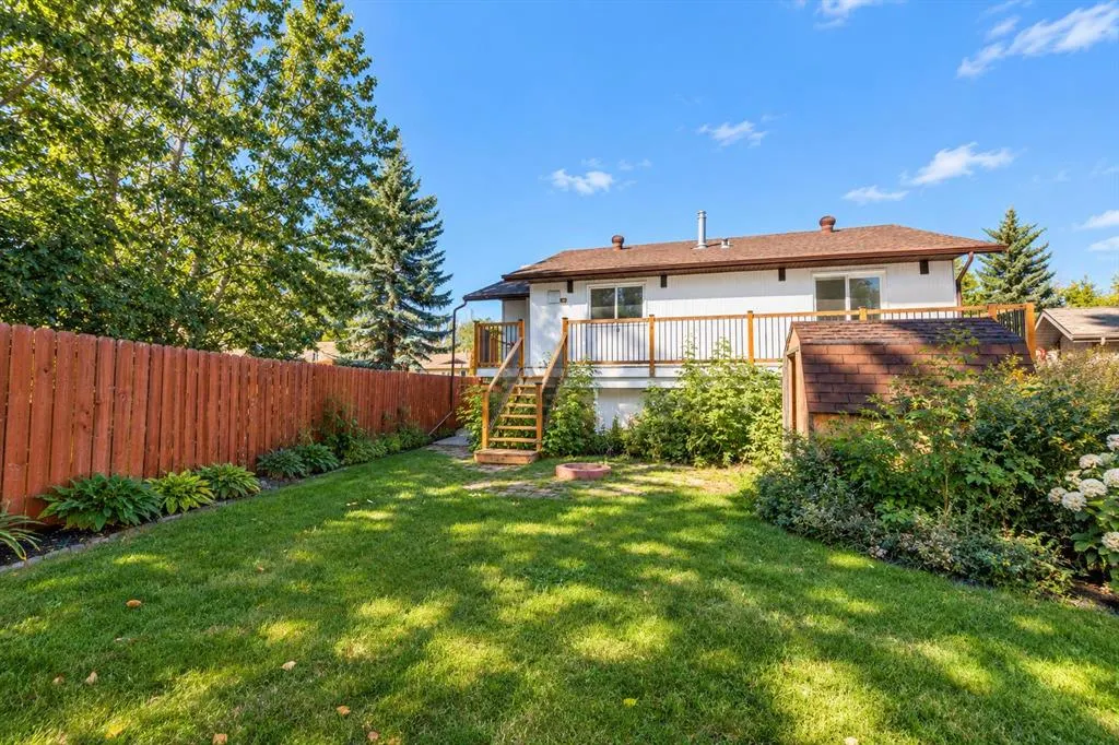 27 Gregson Crescent