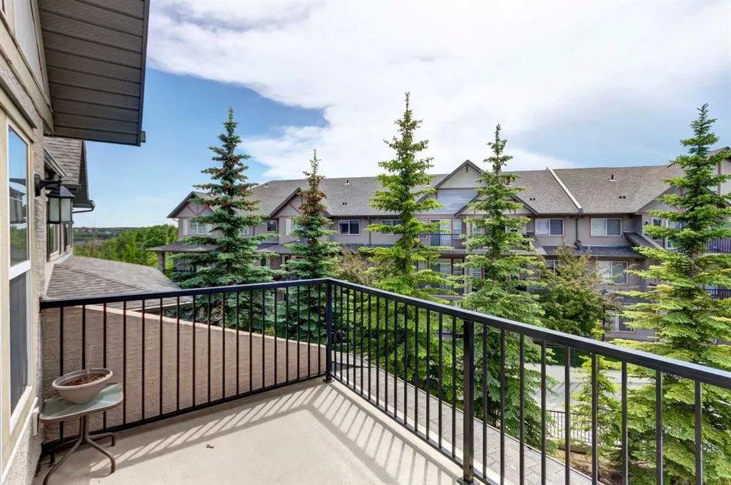 211 Aspen Stone Boulevard SW #1222