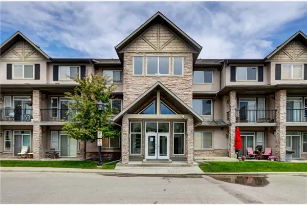 211 Aspen Stone Boulevard SW