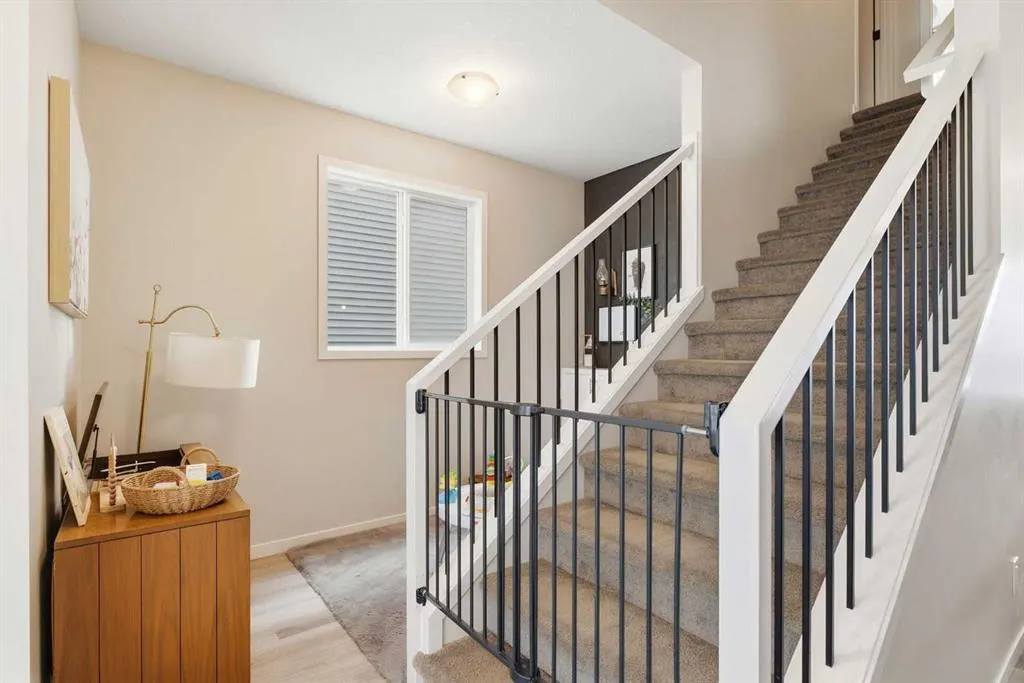 516 West Lakeview Drive