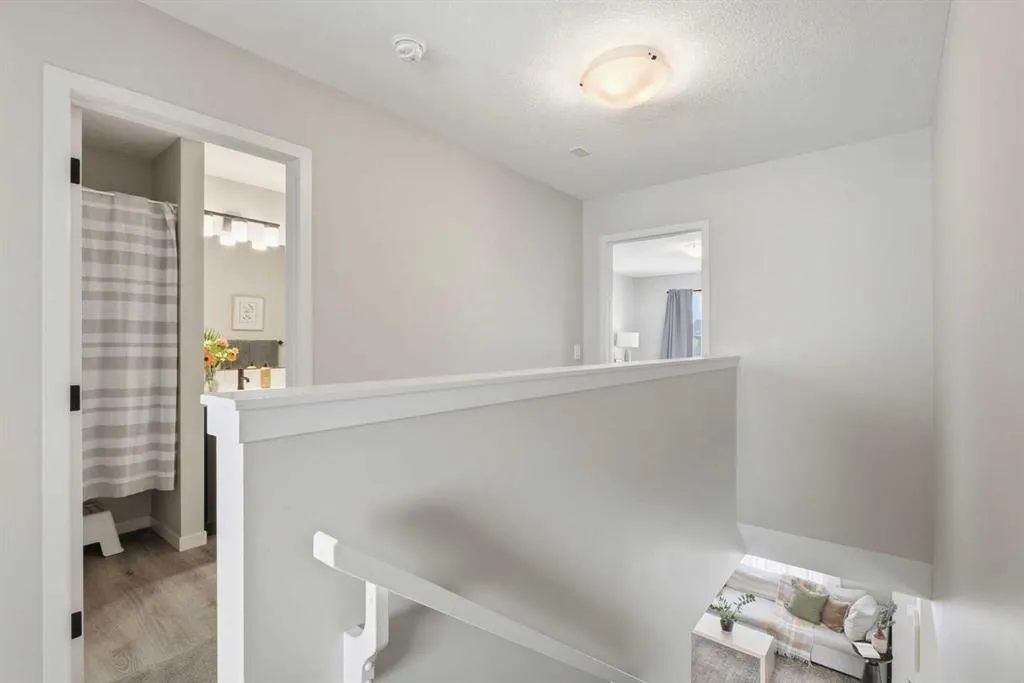 516 West Lakeview Drive