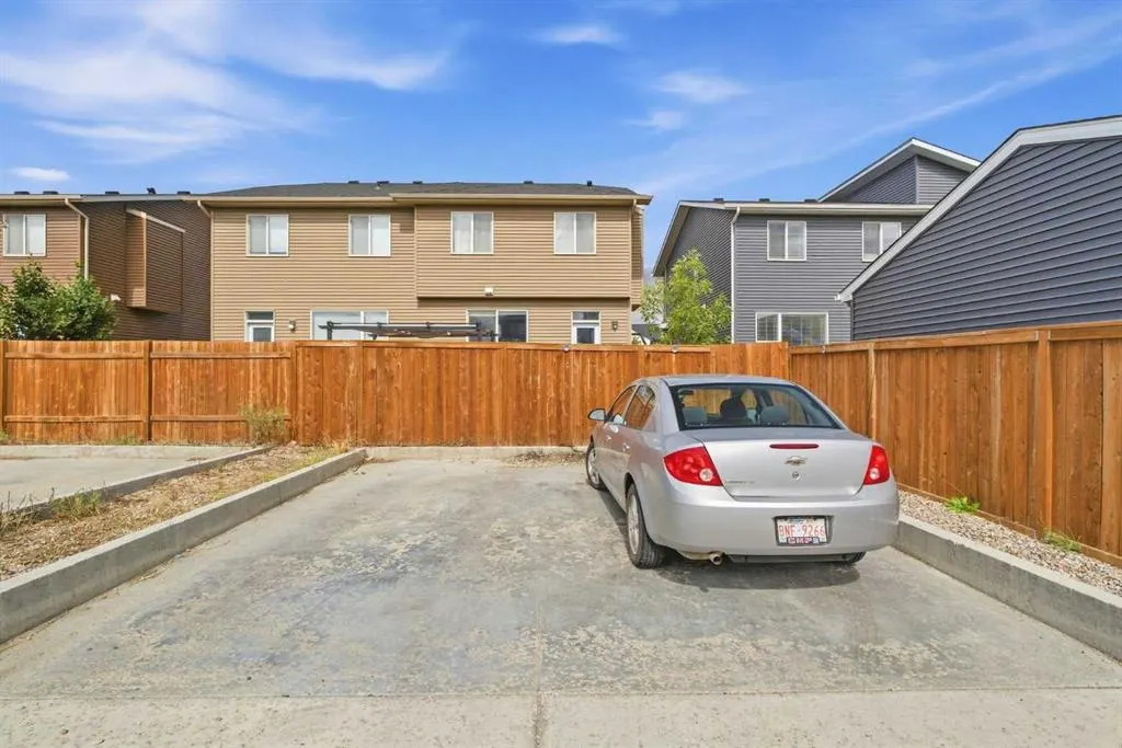 516 West Lakeview Drive