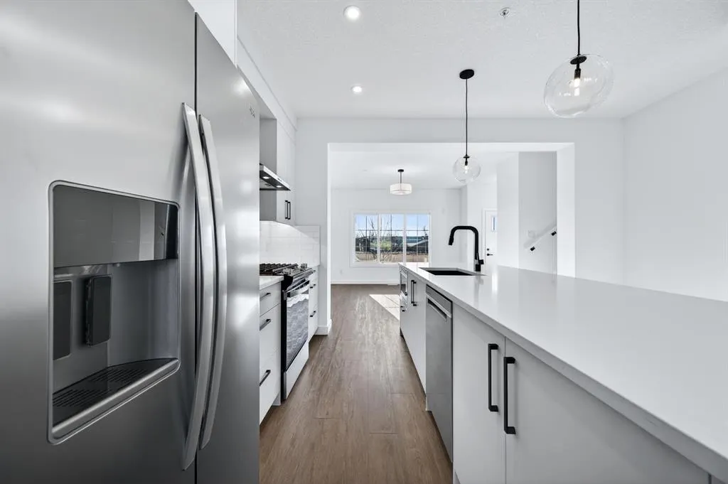 62 Rangeview Path SE