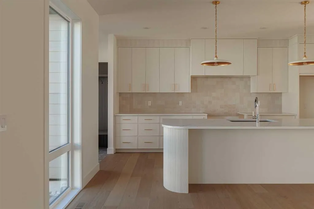 119 Greenwich Heath NW