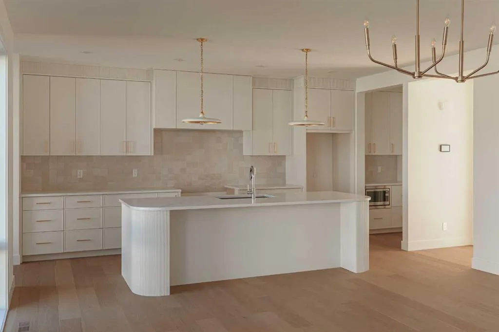 119 Greenwich Heath NW