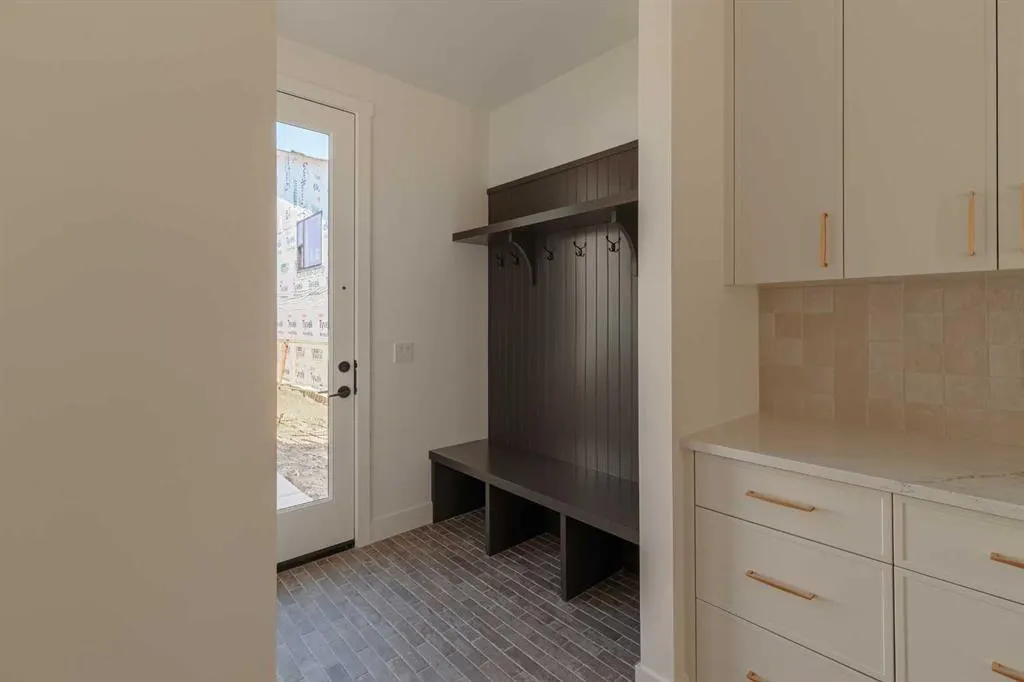 119 Greenwich Heath NW