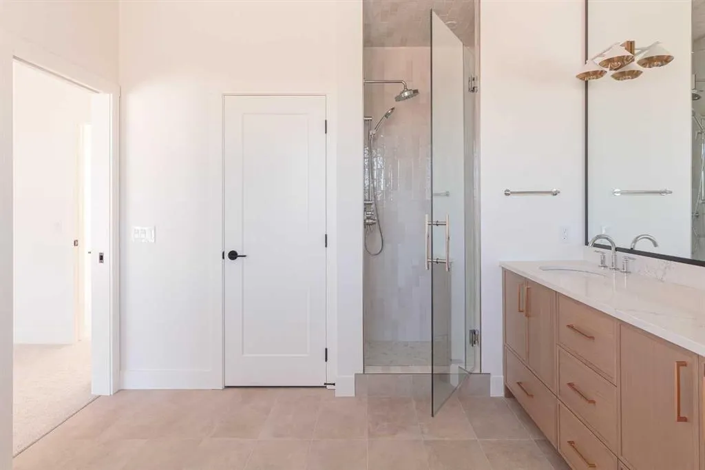 119 Greenwich Heath NW