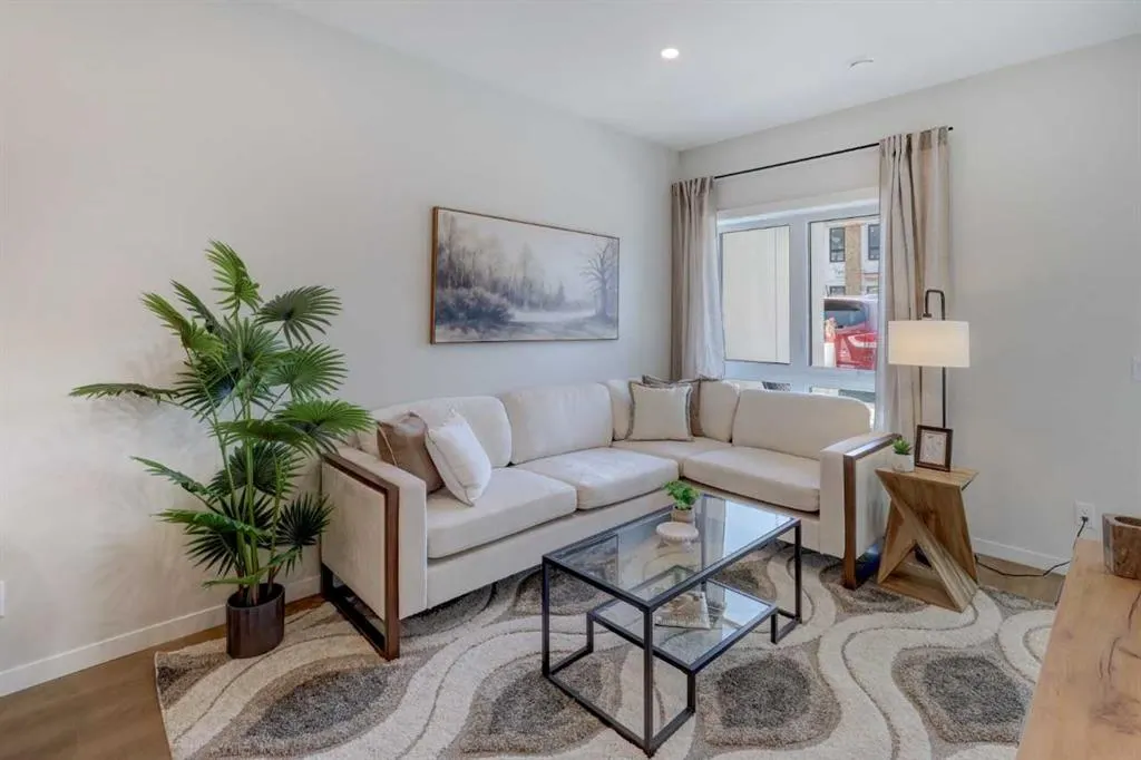 155 Crimson Ridge Place NW #113