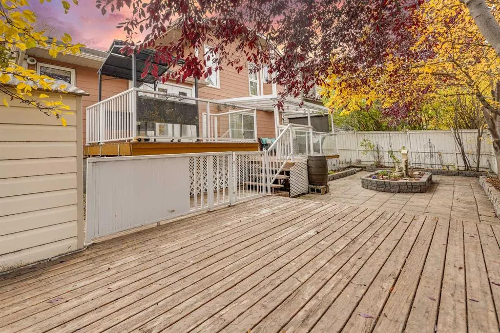 27 Sun Harbour Road SE