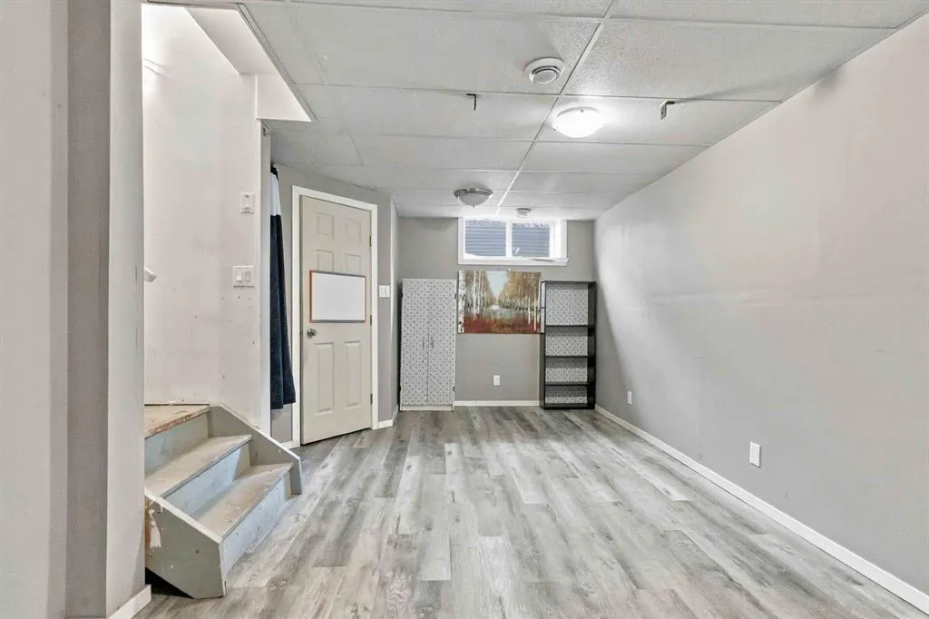 187 Millennium Gate #30