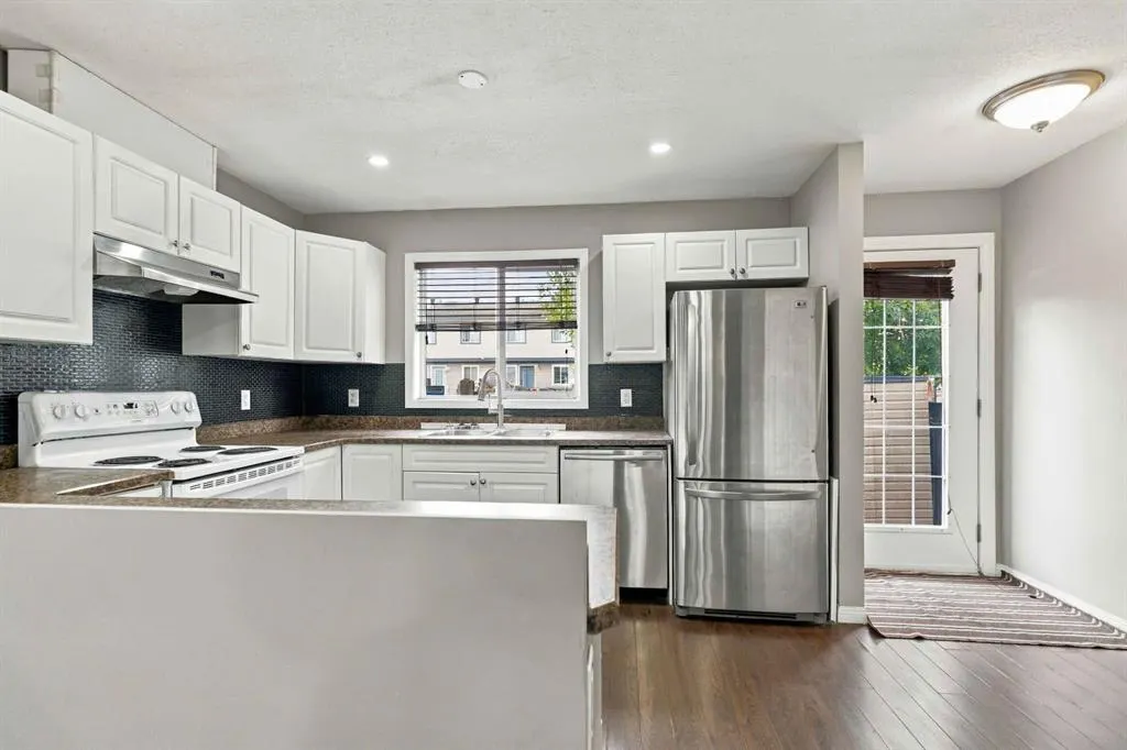 187 Millennium Gate #30