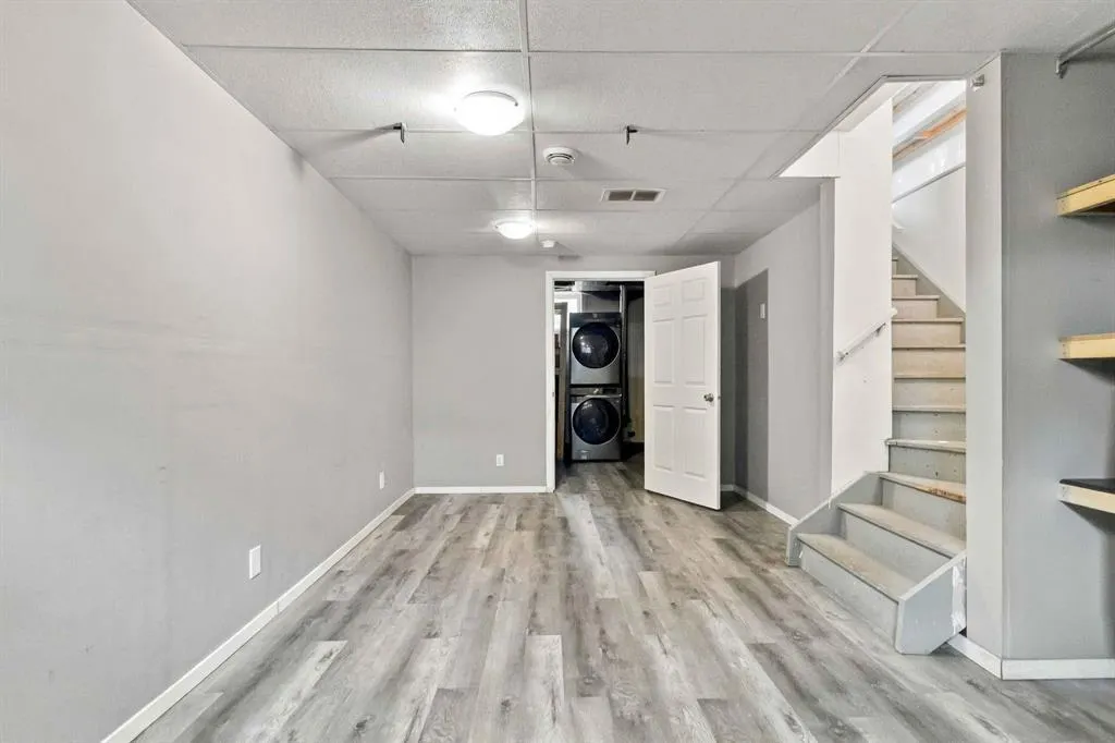 187 Millennium Gate #30