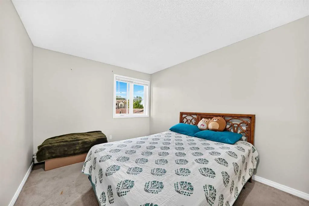 1222 Edenwold Heights NW ##1222