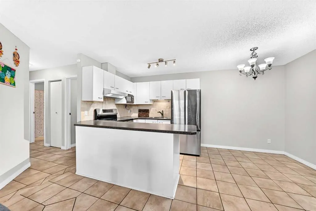 1222 Edenwold Heights NW ##1222