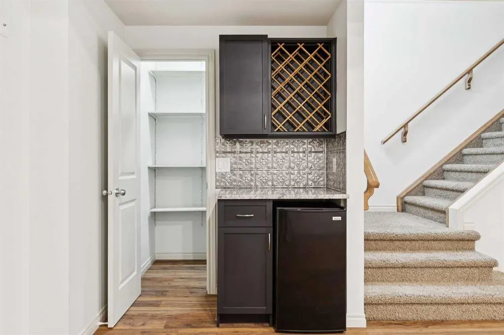 2413 2 Avenue NW #1