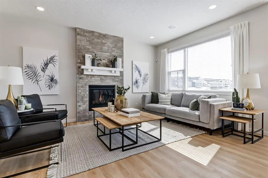 79 Creekside Rise SW