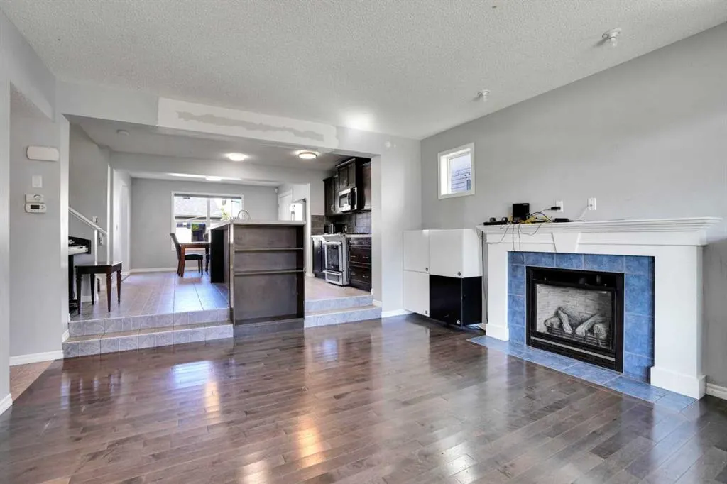 121 Skyview Ranch Drive NE