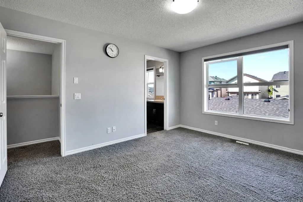 121 Skyview Ranch Drive NE