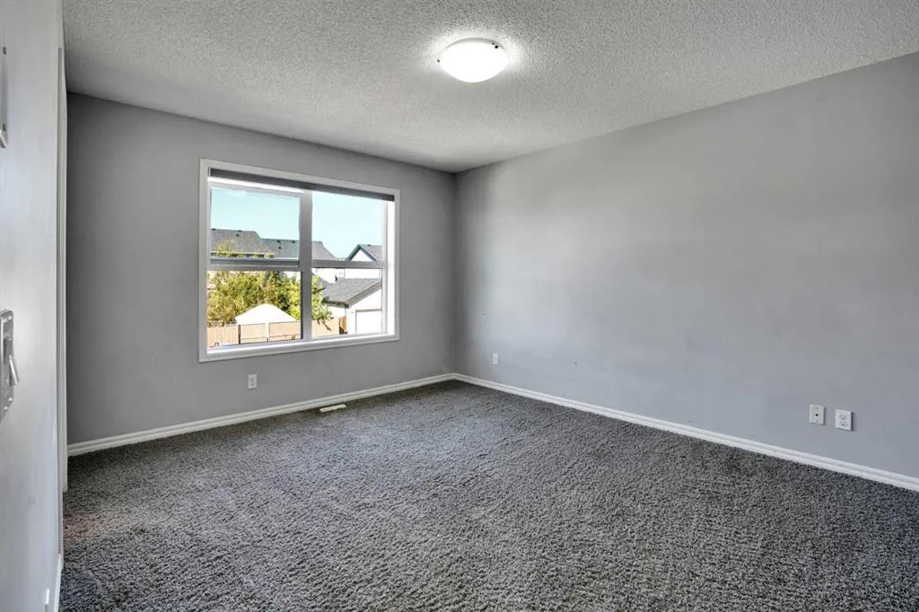 121 Skyview Ranch Drive NE