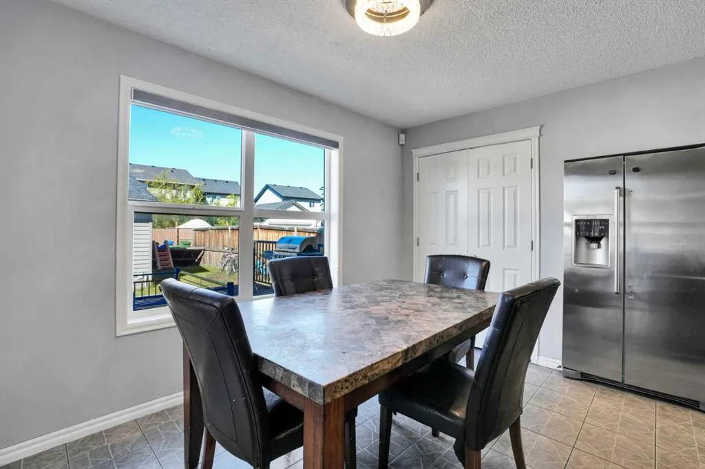 121 Skyview Ranch Drive NE
