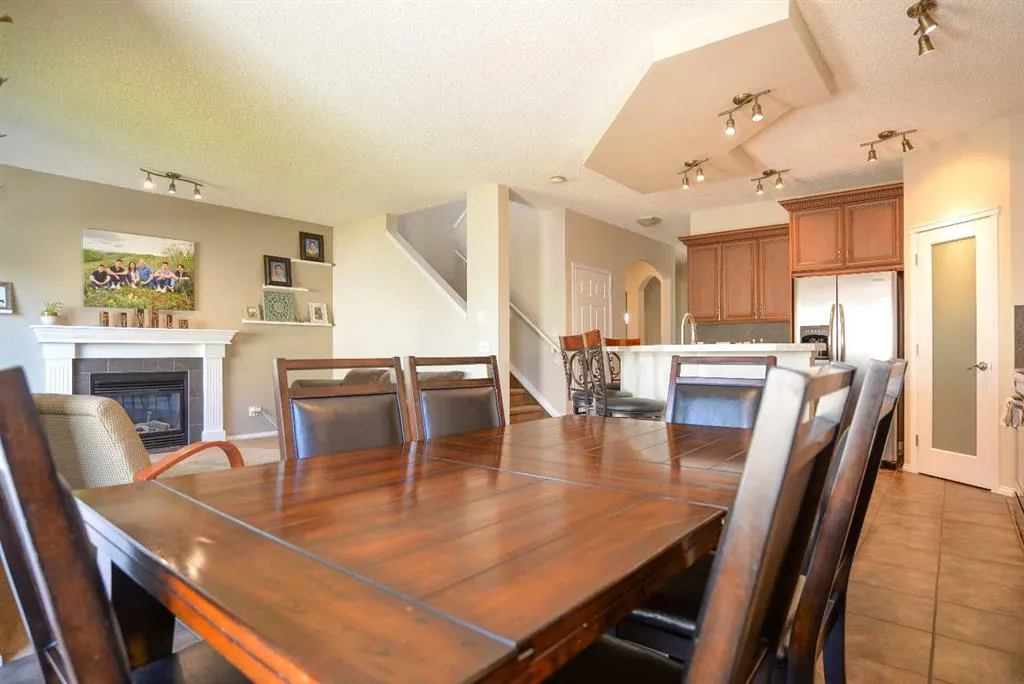 78 Tuscany Ridge Heights NW