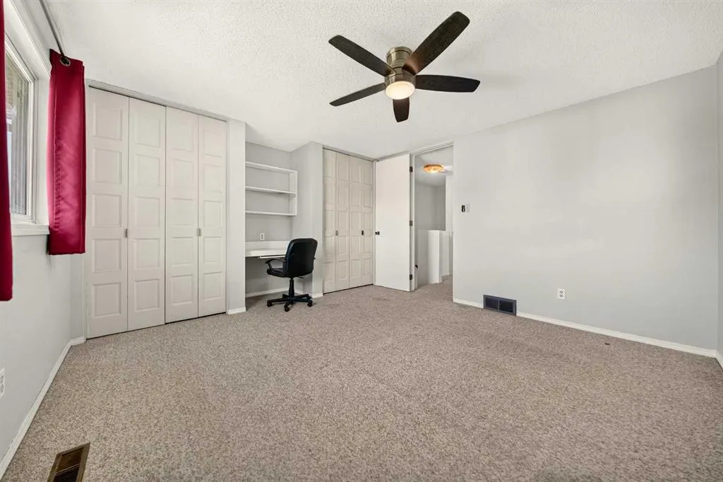 55 Lemoyne Crescent W #53