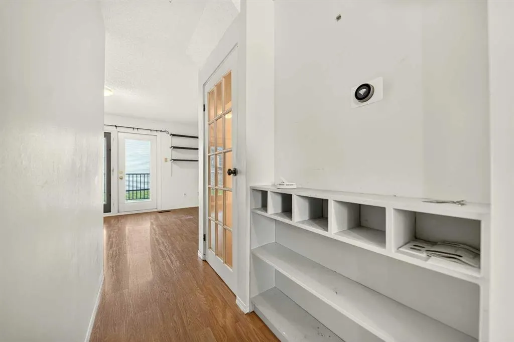 55 Lemoyne Crescent W #53