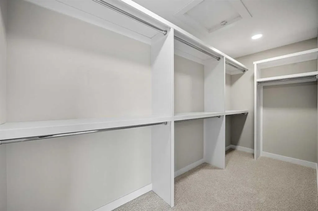 116 Quartz Crescent