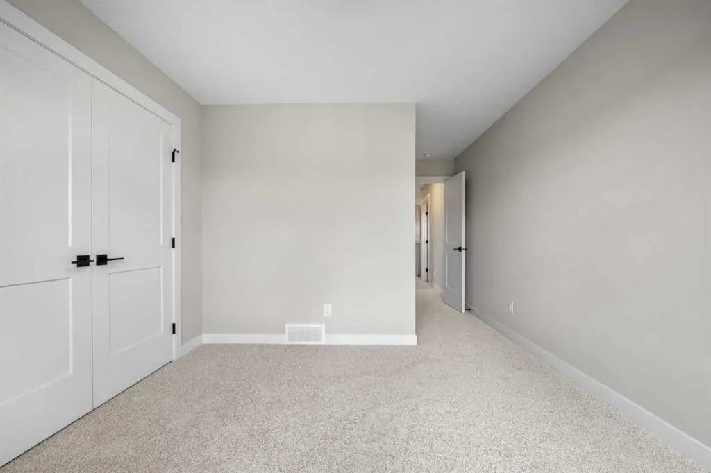 116 Quartz Crescent