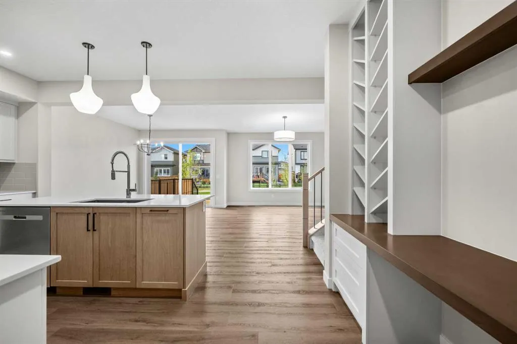 116 Quartz Crescent