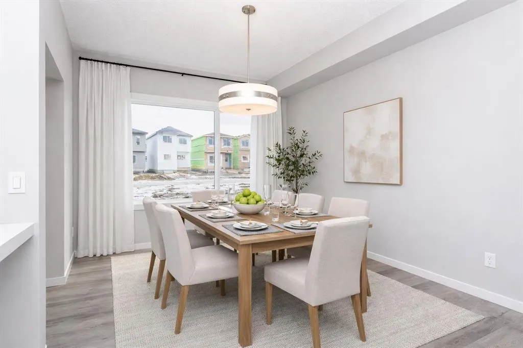 628 Key Rise SW