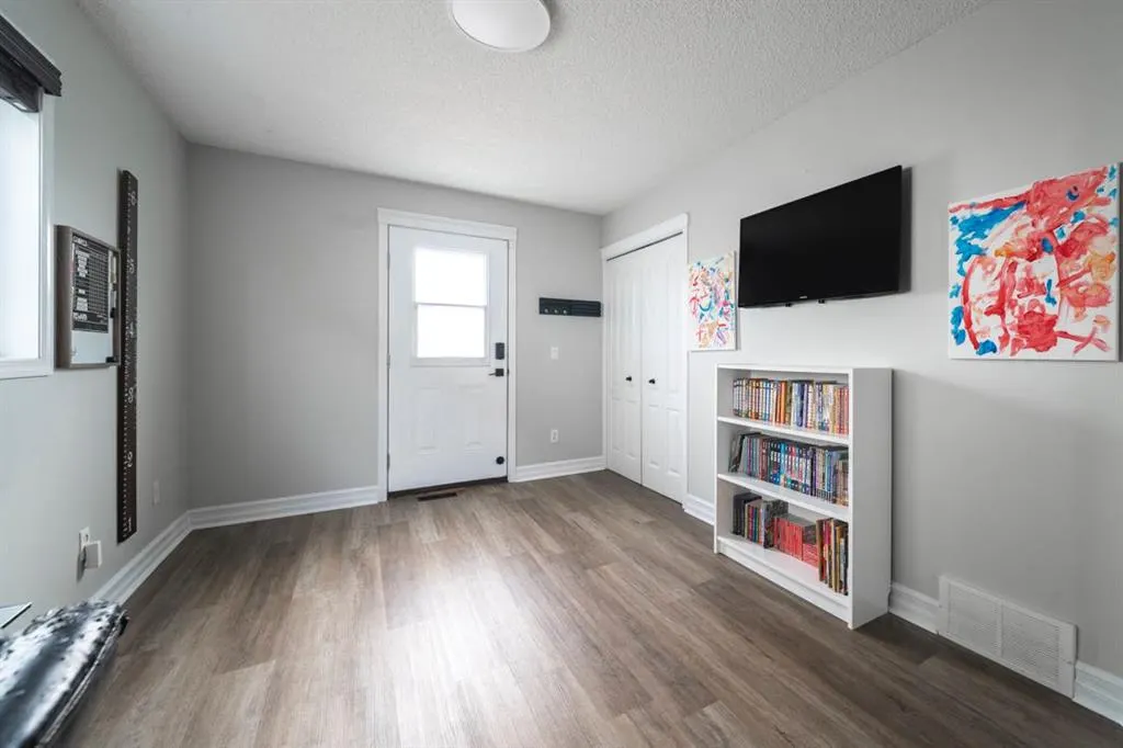 109 Laurier Road