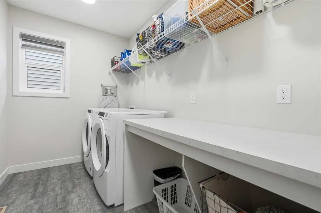 15 Lawrence Green SE