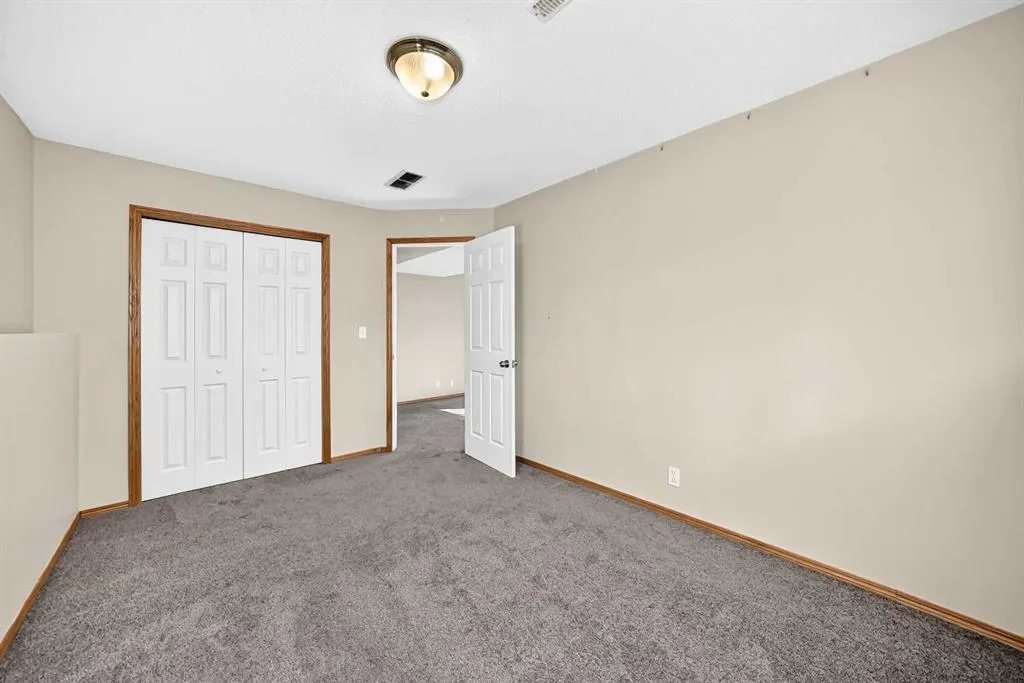 36 Lister Crescent
