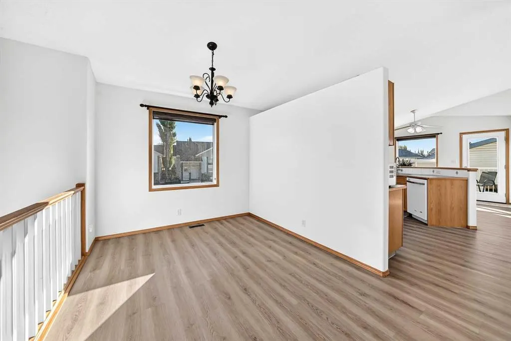 36 Lister Crescent