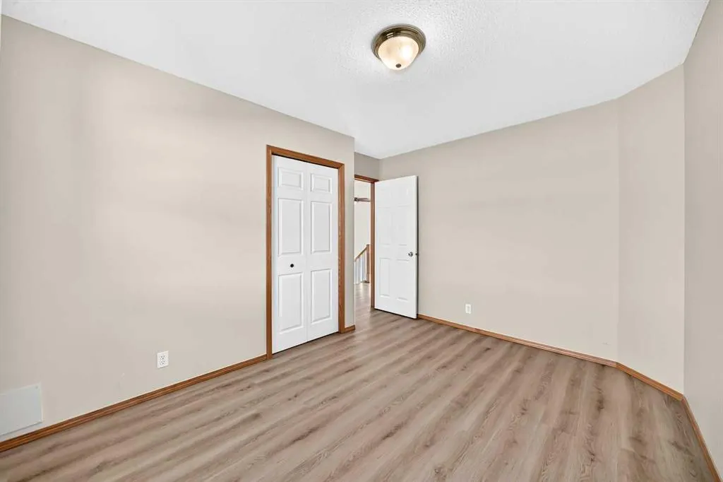 36 Lister Crescent