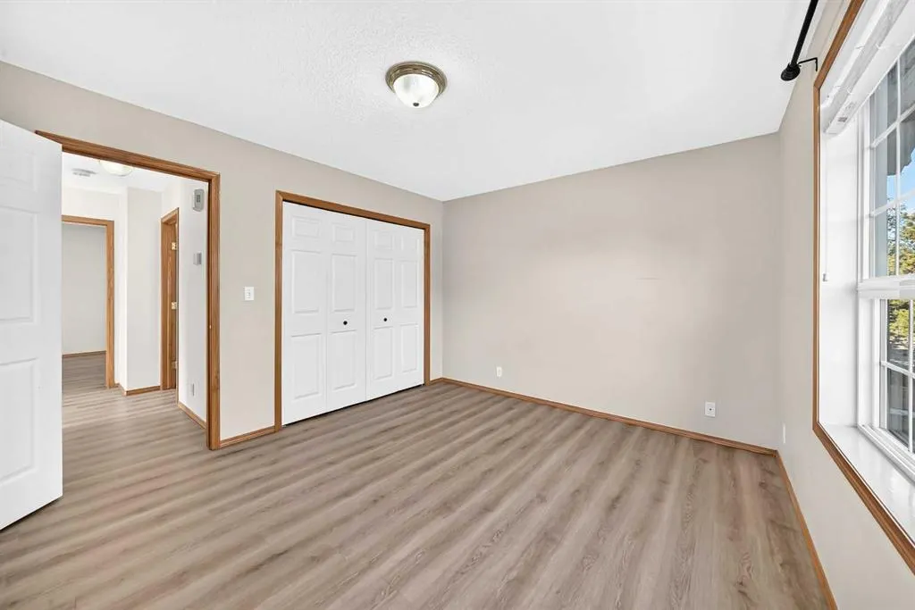 36 Lister Crescent