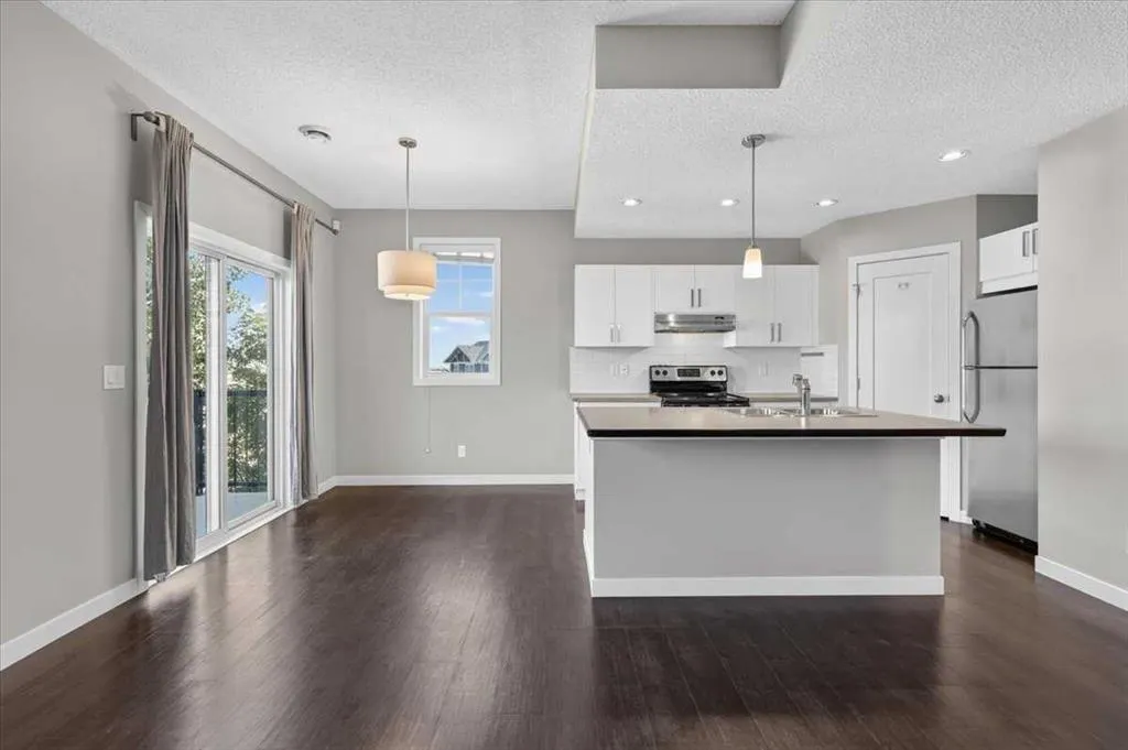 881 Sage Valley Boulevard NW #202