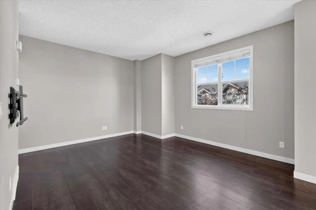 881 Sage Valley Boulevard NW #202