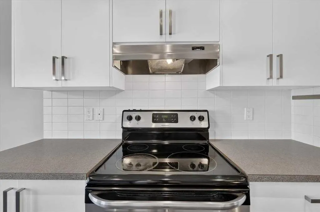 881 Sage Valley Boulevard NW #202