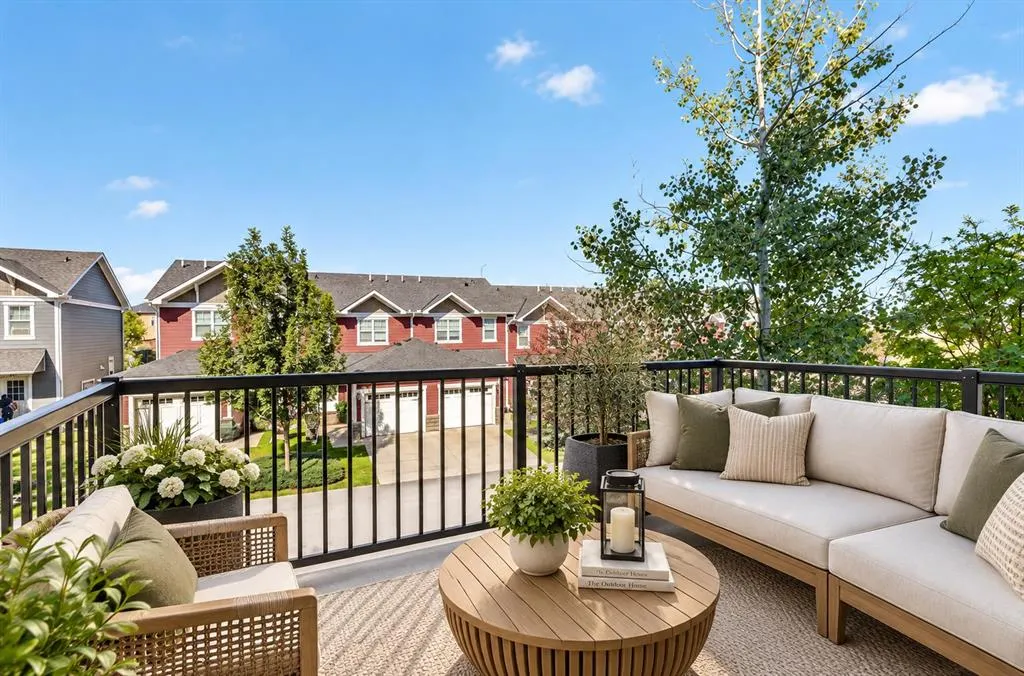 881 Sage Valley Boulevard NW #202