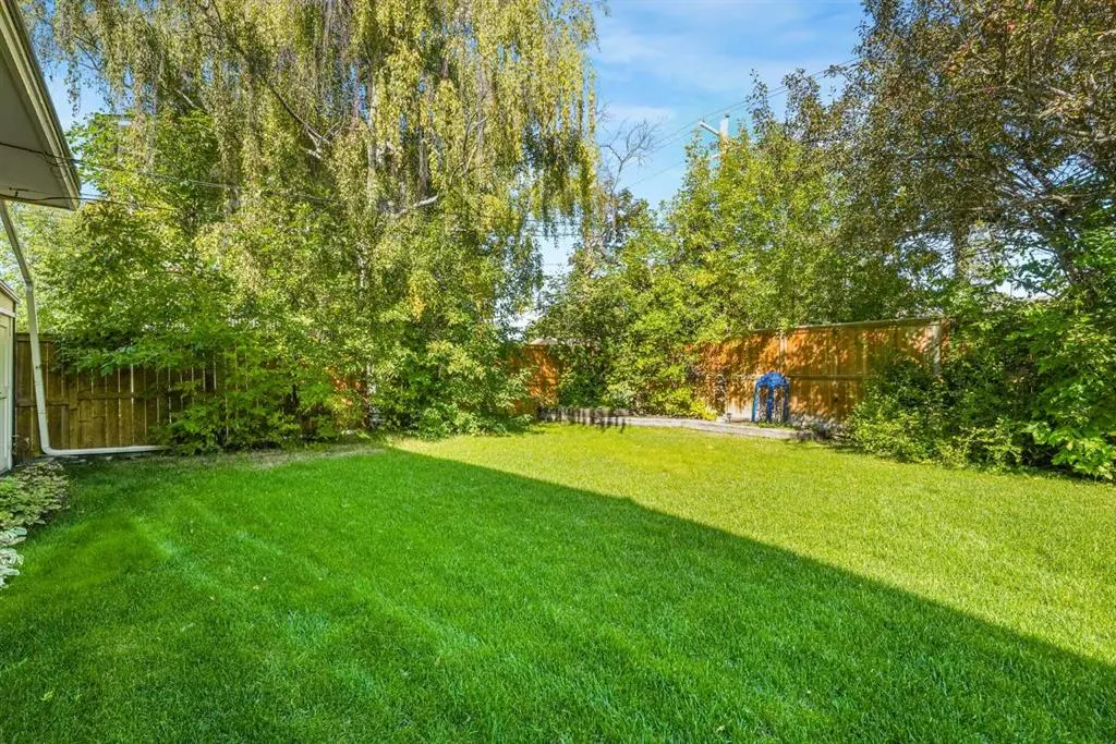 80 Westover Drive SW