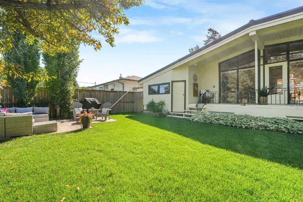 80 Westover Drive SW