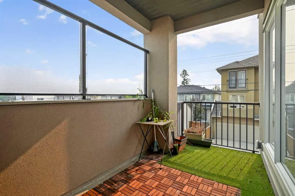 2416 30 Street SW #4